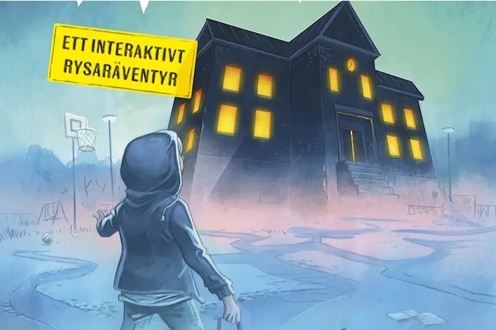 bild på omslaget till boken Välj väg ur dimman, där en ung person står utanför en skola omringad av dimma