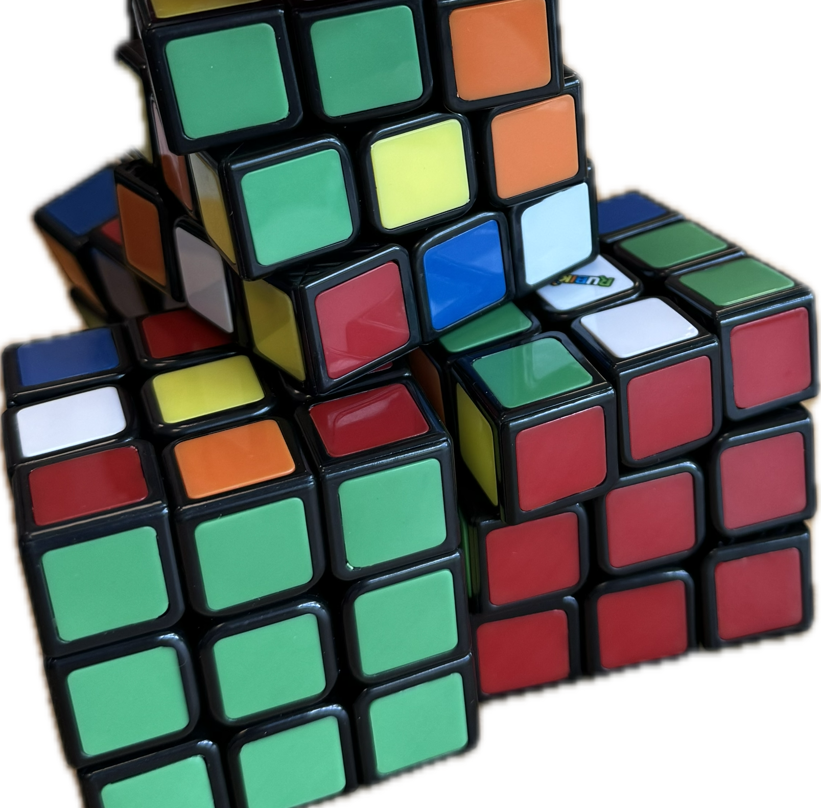 Tre Rubikskuber.